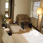 Conti 4*